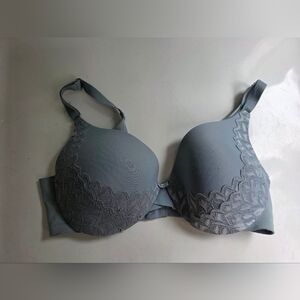 La Vie En Rose Gray Lace-Trim Padded Bra
